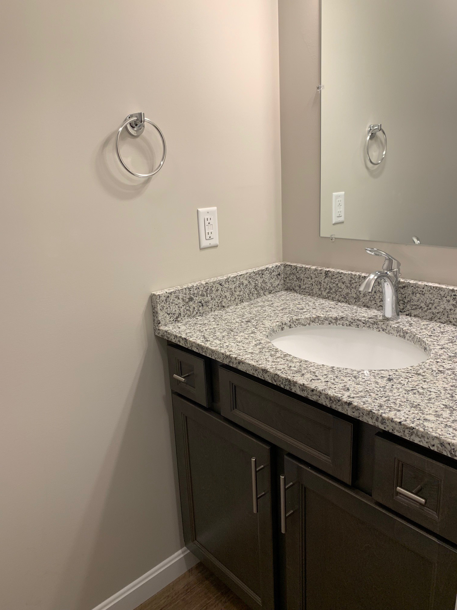 The Timbers half bath by Socha Companies is a quality townhouse community in Manchester, NH