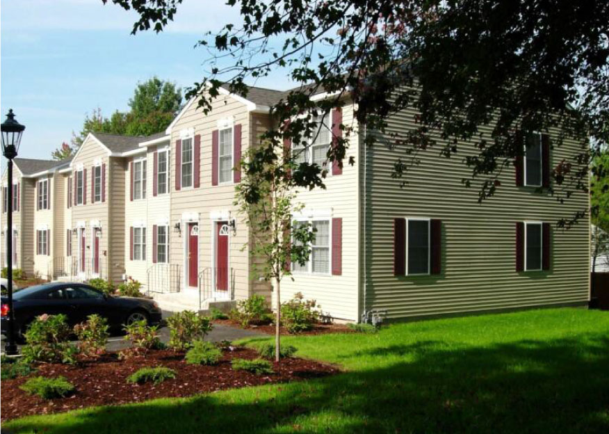 Whitetail Crossing by Socha Companies is a quality townhouse community in Manchester, NH